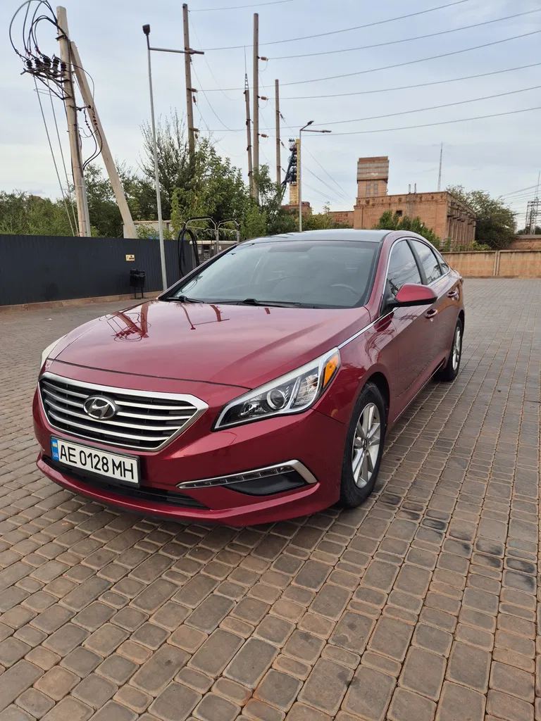 Фото 2015 Hyundai Sonata