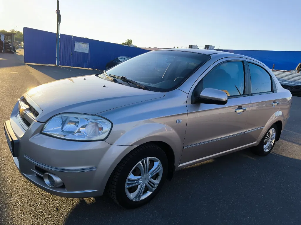 Фото 2008 Chevrolet Aveo