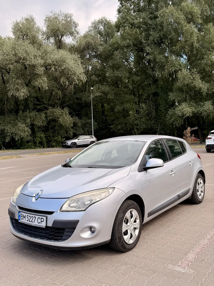 Фото 2009 Renault Megane