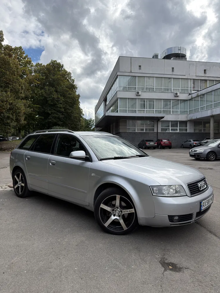 Фото 2003 Audi A4