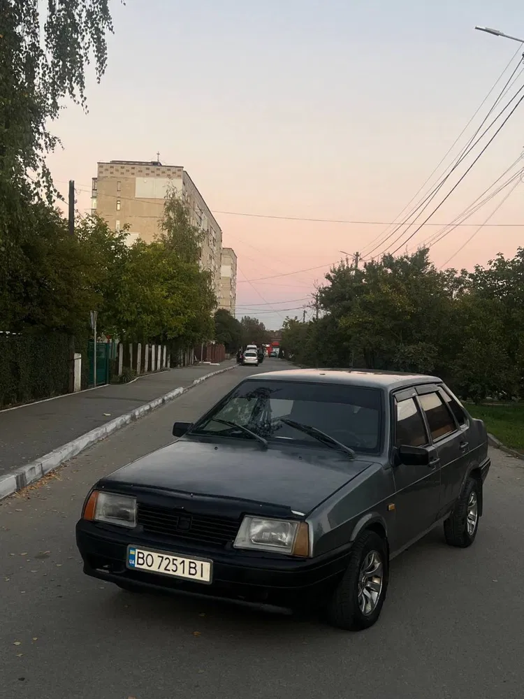 Фото 1998 ВАЗ 21099