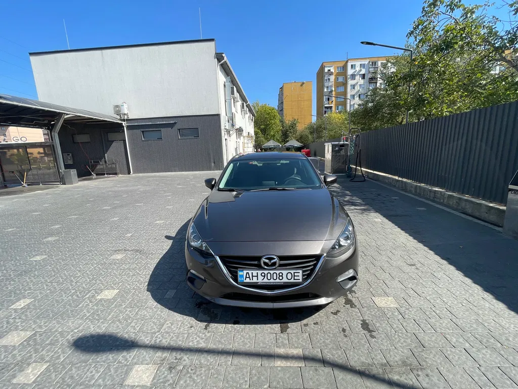 Фото 2016 Mazda 3