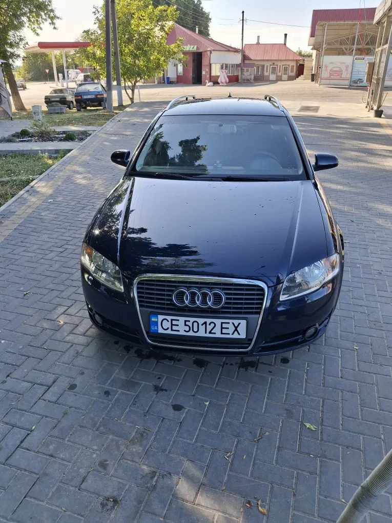 Фото 2006 Audi A4