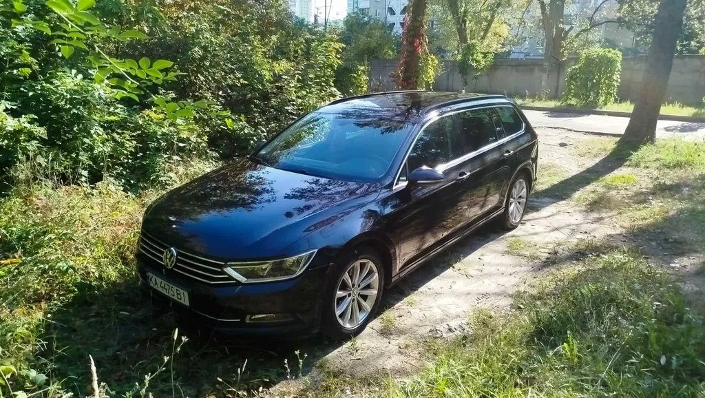 Фото 2015 Volkswagen Passat Variant