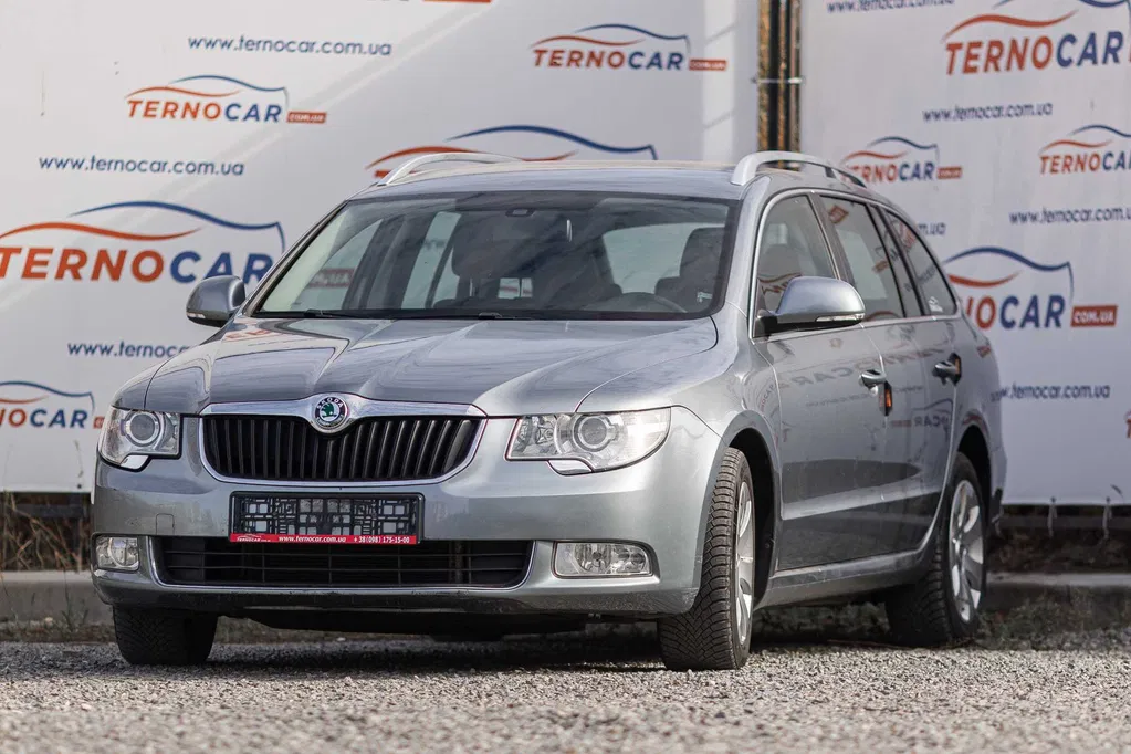 Фото 2013 Skoda Superb