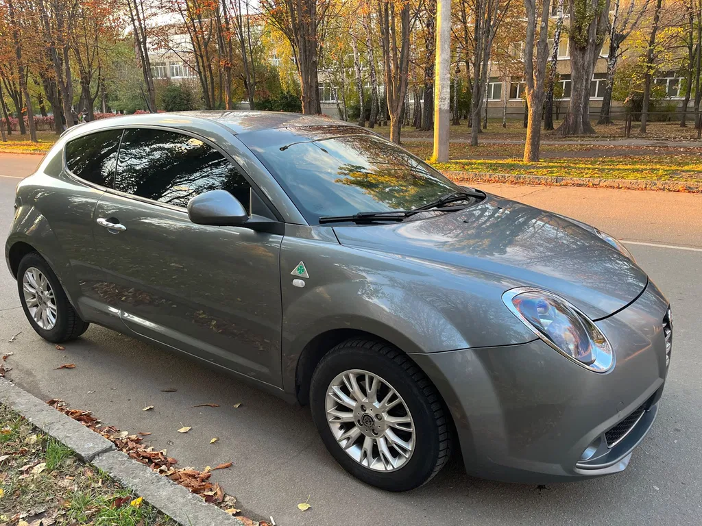 Фото 2010 Alfa Romeo MiTo
