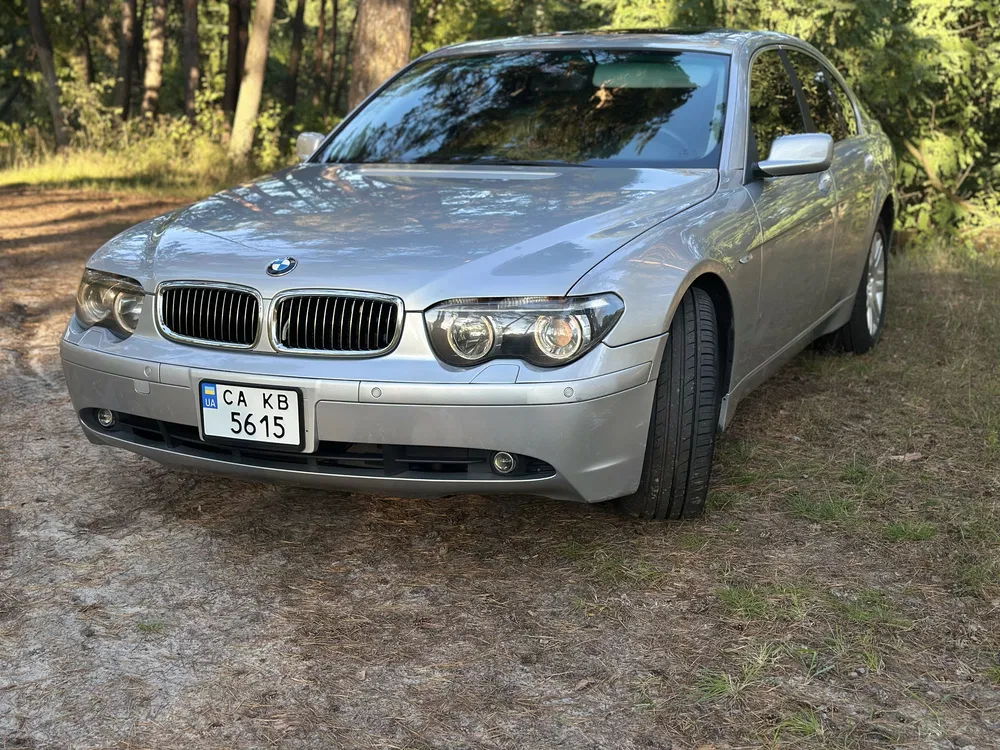 Фото 2002 BMW 7 серія