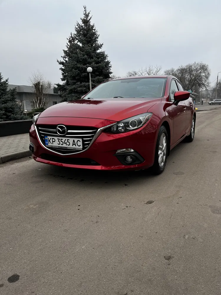 Фото 2015 Mazda 3