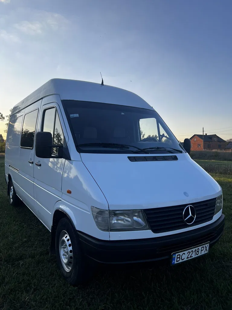 Фото 1998 Mercedes-Benz Sprinter