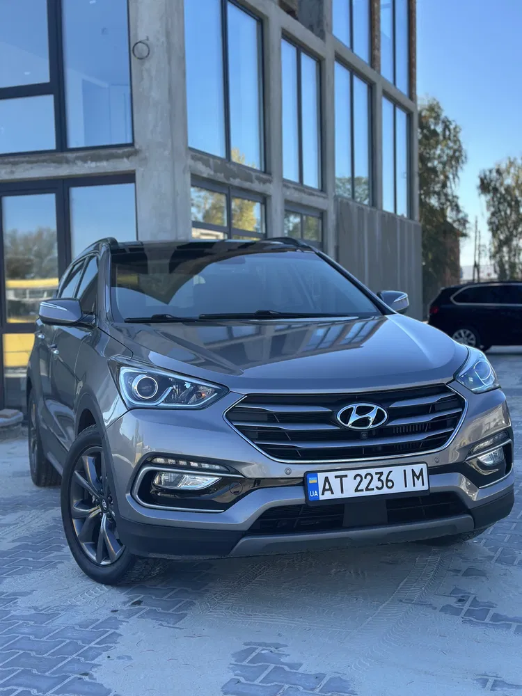 Фото 2016 Hyundai Santa FE