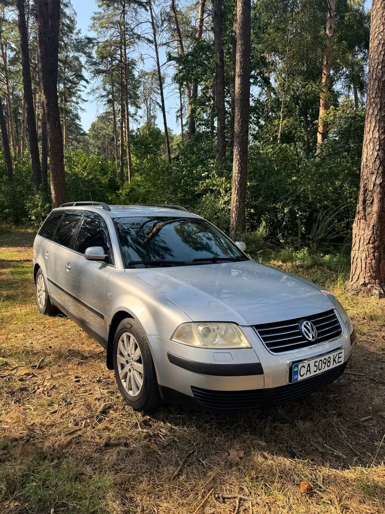 Фото 2002 Volkswagen Passat Variant