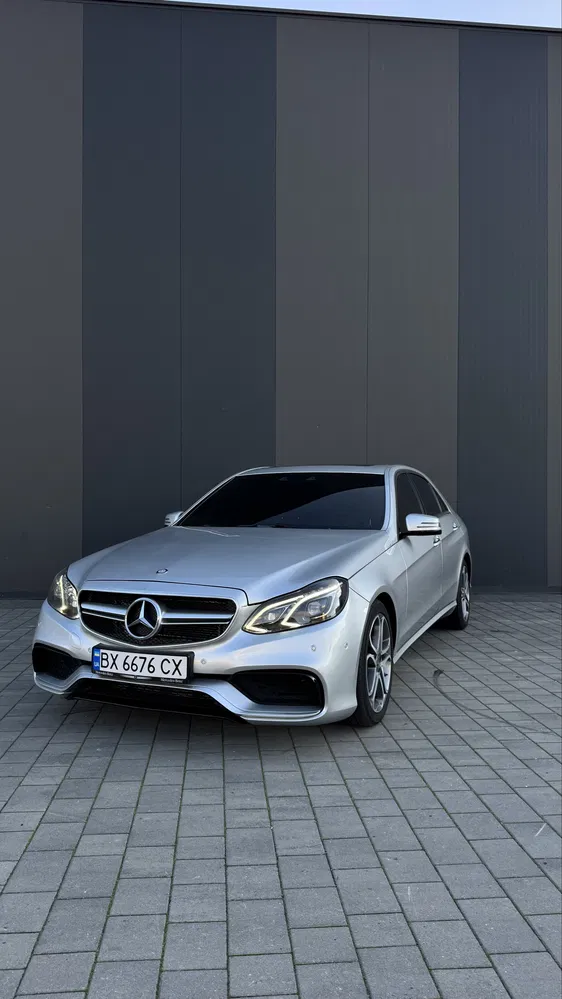 Фото 2015 Mercedes-Benz 250