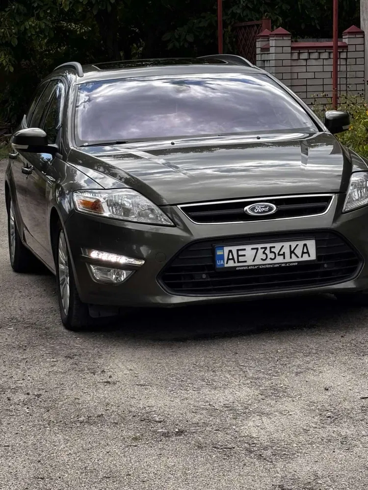 Фото 2013 Ford Mondeo