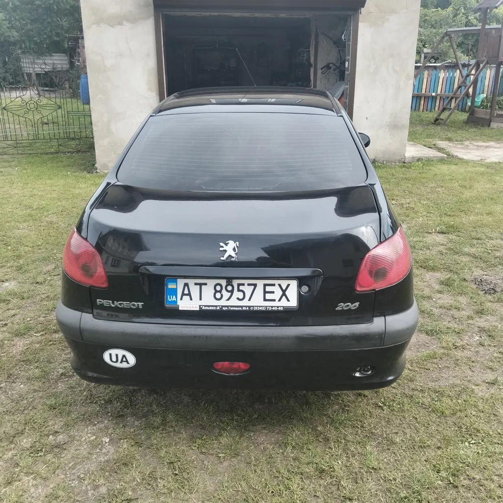 Фото 2007 Peugeot 206