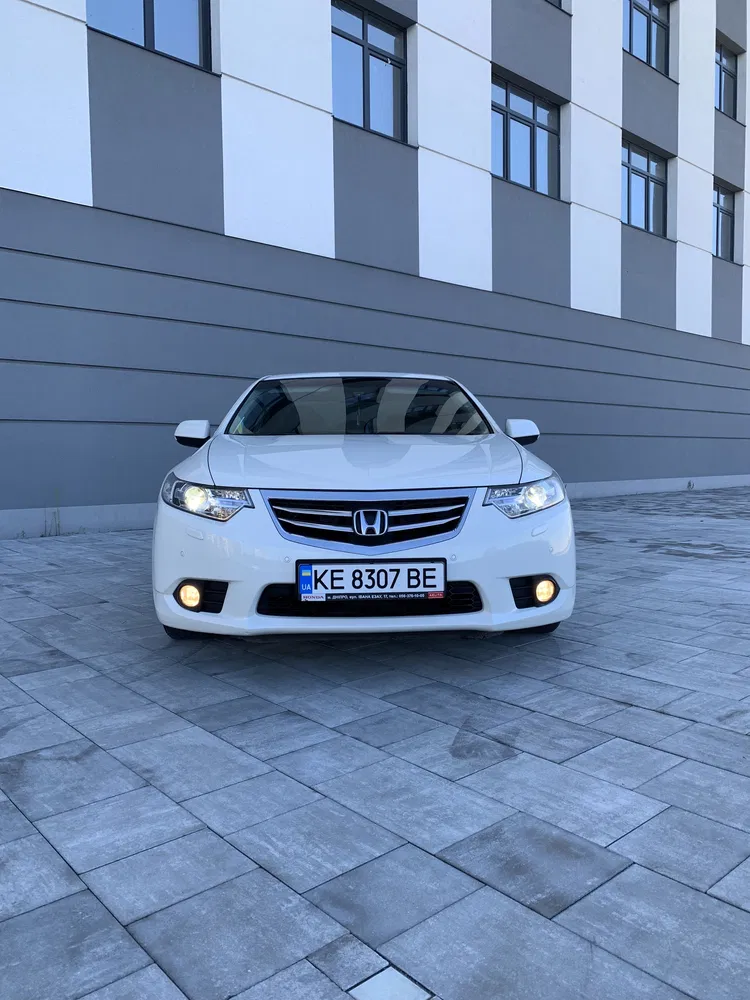 Фото 2011 Honda Accord