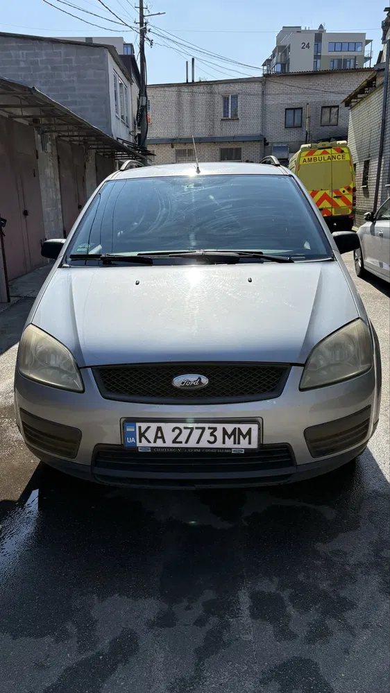 Фото 2004 Ford C-MAX