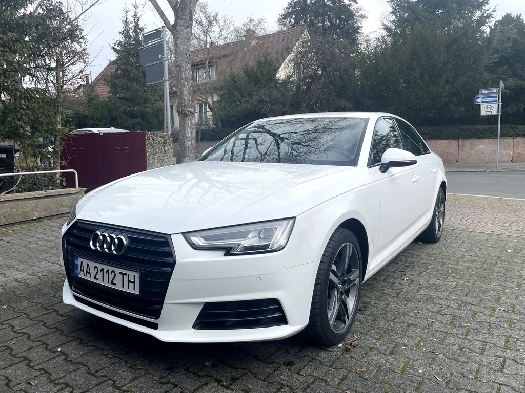 Фото 2017 Audi A4