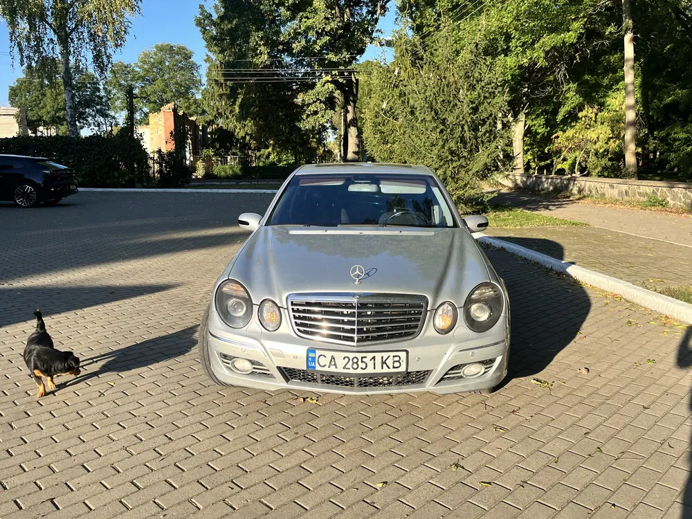 Фото 2006 Mercedes-Benz 220
