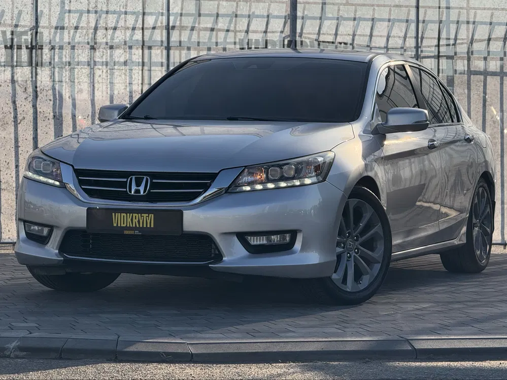 Фото 2013 Honda Accord