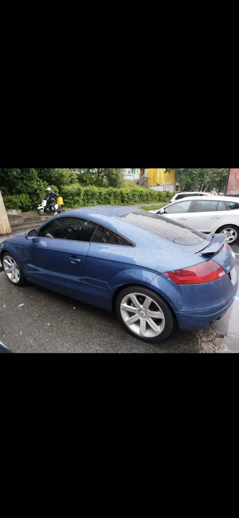 Фото 2007 Audi TT