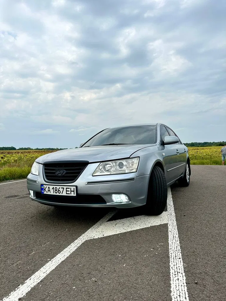 Фото 2009 Hyundai Sonata