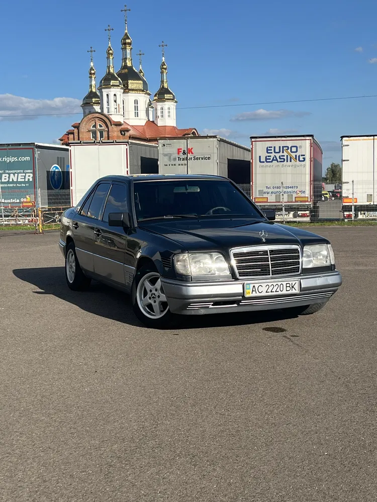 Фото 1991 Mercedes-Benz E серия