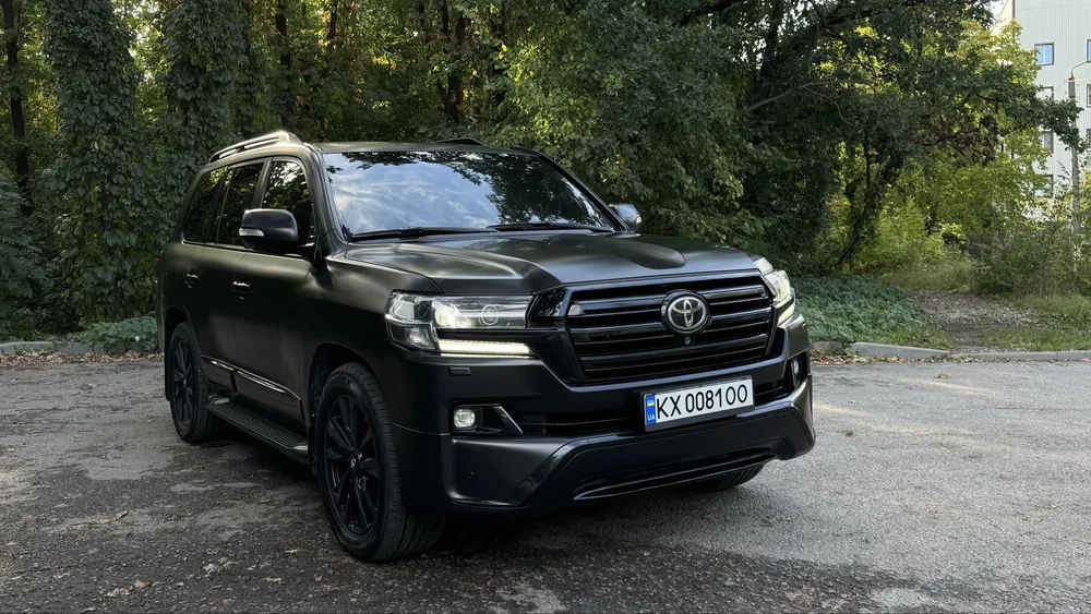 Фото 2015 Toyota Land Cruiser 200