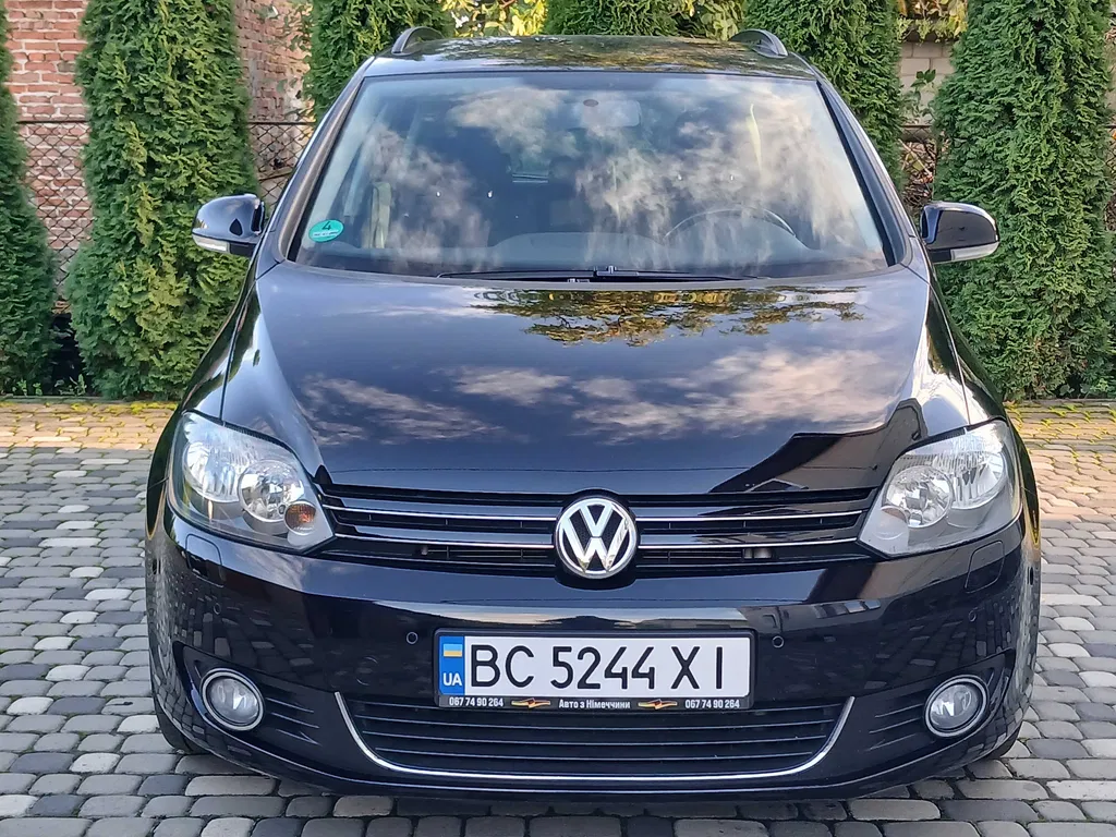 Фото 2012 Volkswagen Golf Plus