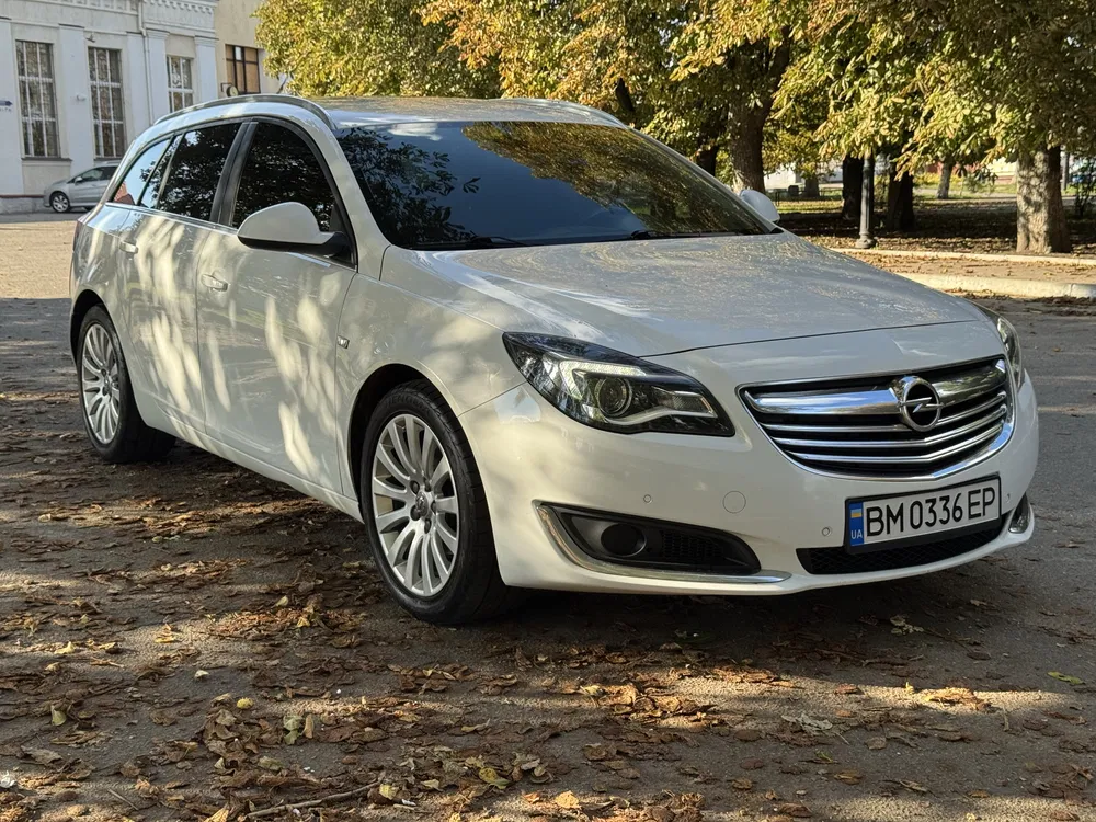 Фото 2014 Opel Insignia
