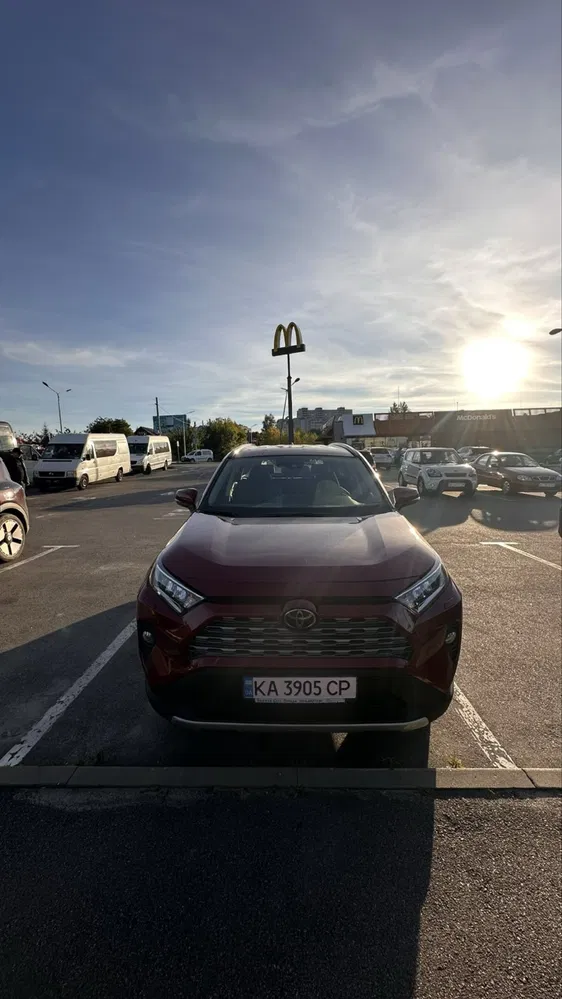 Фото 2020 Toyota RAV 4