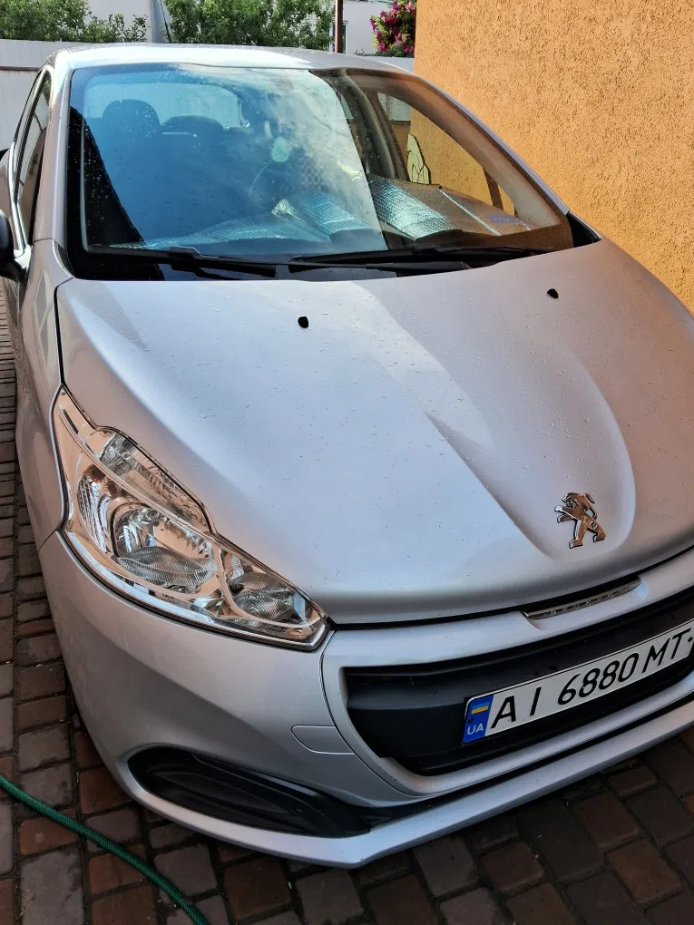 Фото 2015 Peugeot 208