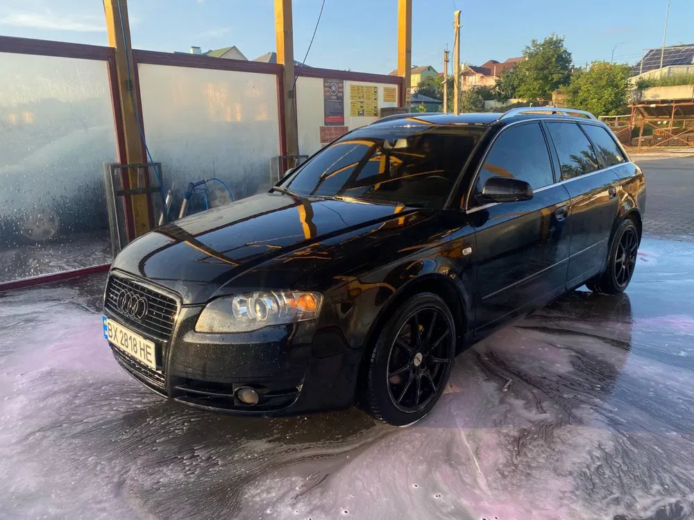 Фото 2005 Audi A4
