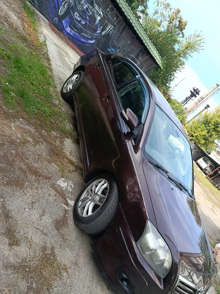 Фото 2007 Toyota Avensis