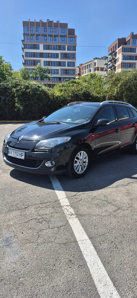 Фото 2013 Renault Megane