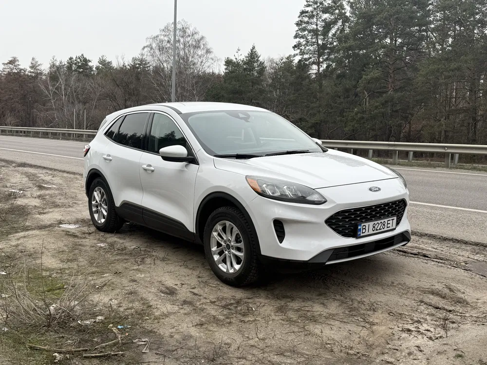 Фото 2020 Ford Escape