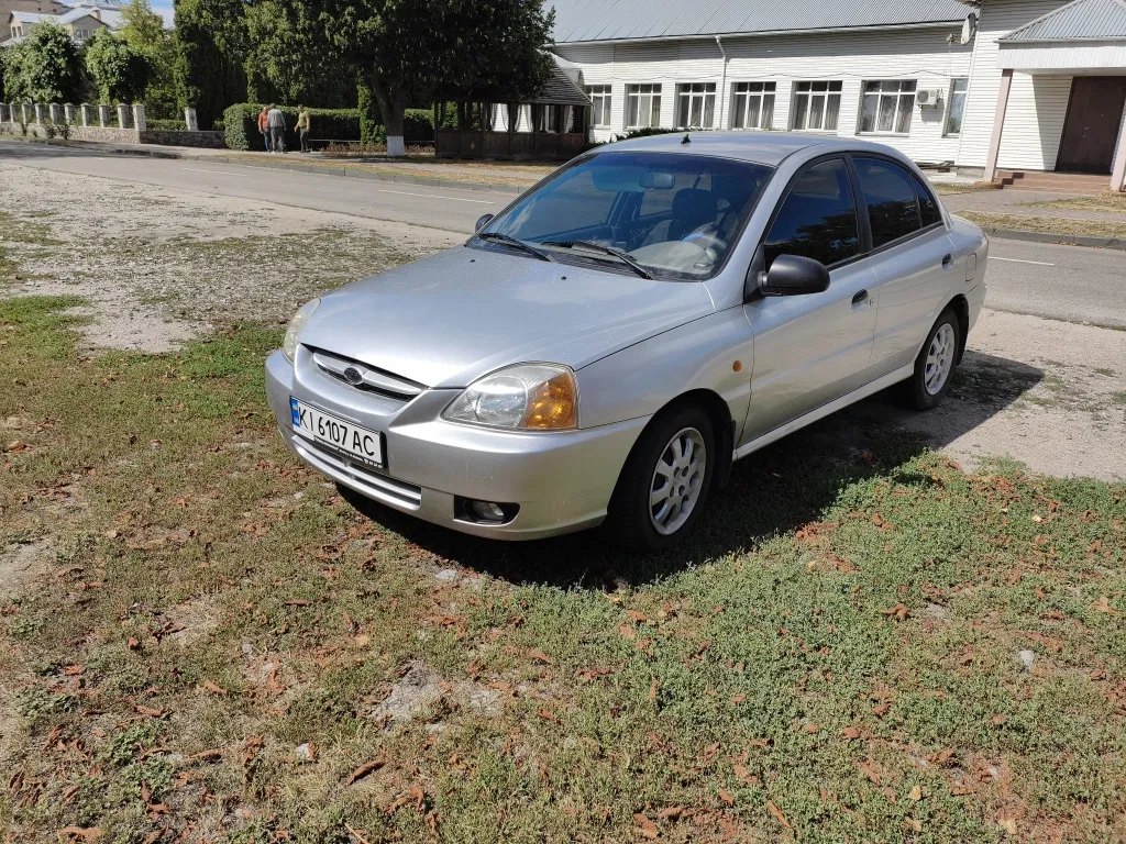 Фото 2003 Kia Rio (Pride)