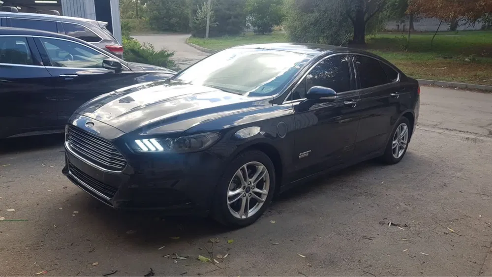 Фото 2015 Ford Fusion