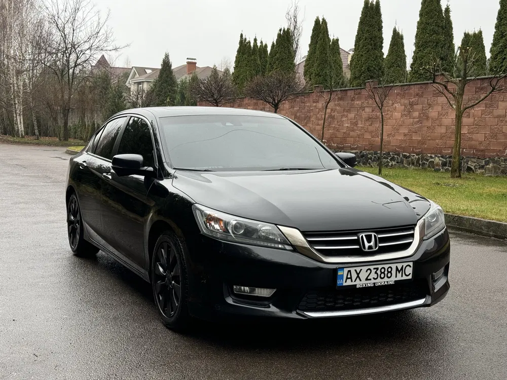 Фото 2013 Honda Accord