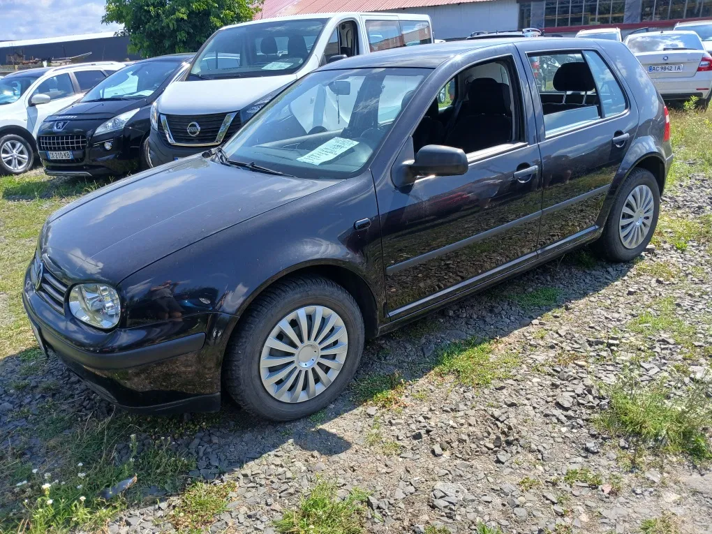 Фото 2003 Volkswagen Golf