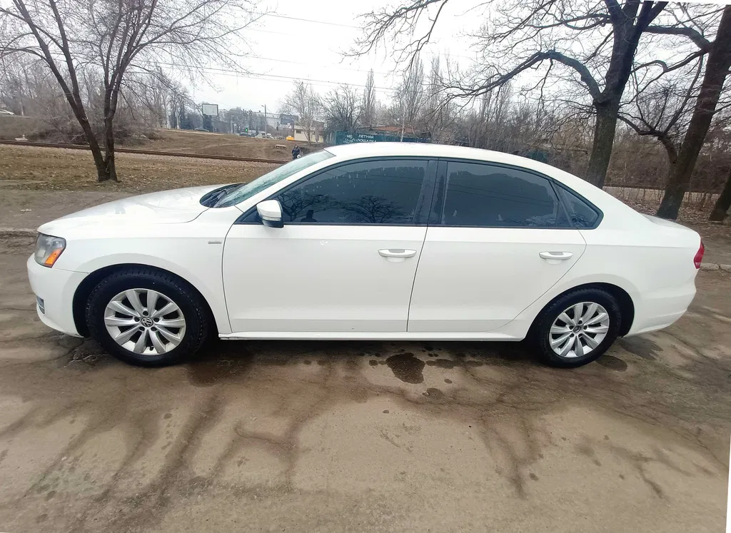 Фото 2014 Volkswagen Passat Sedan