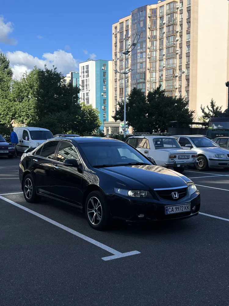 Фото 2004 Honda Accord