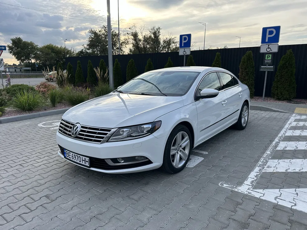 Фото 2016 Volkswagen Passat CC