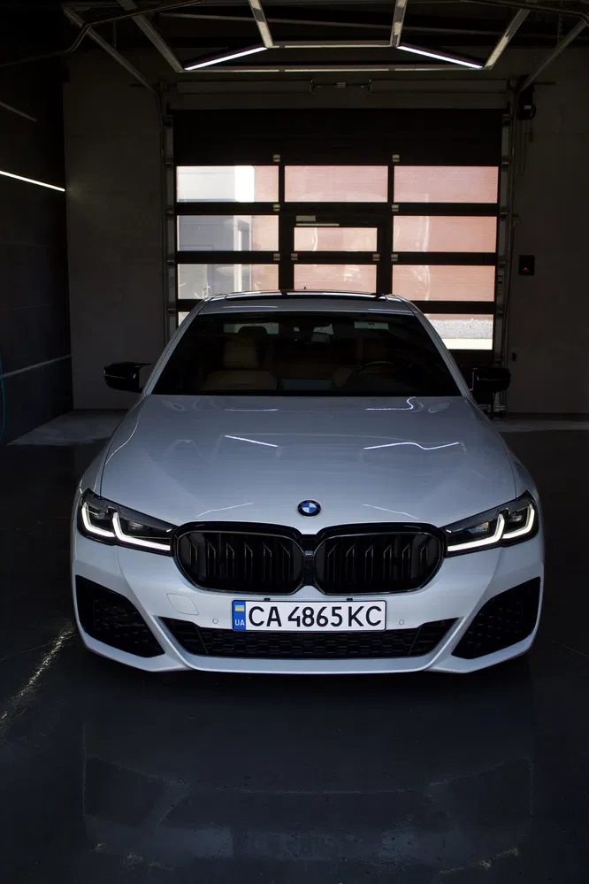 Фото 2017 BMW 5 серія