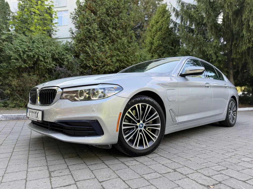 Фото 2018 BMW 5 серія