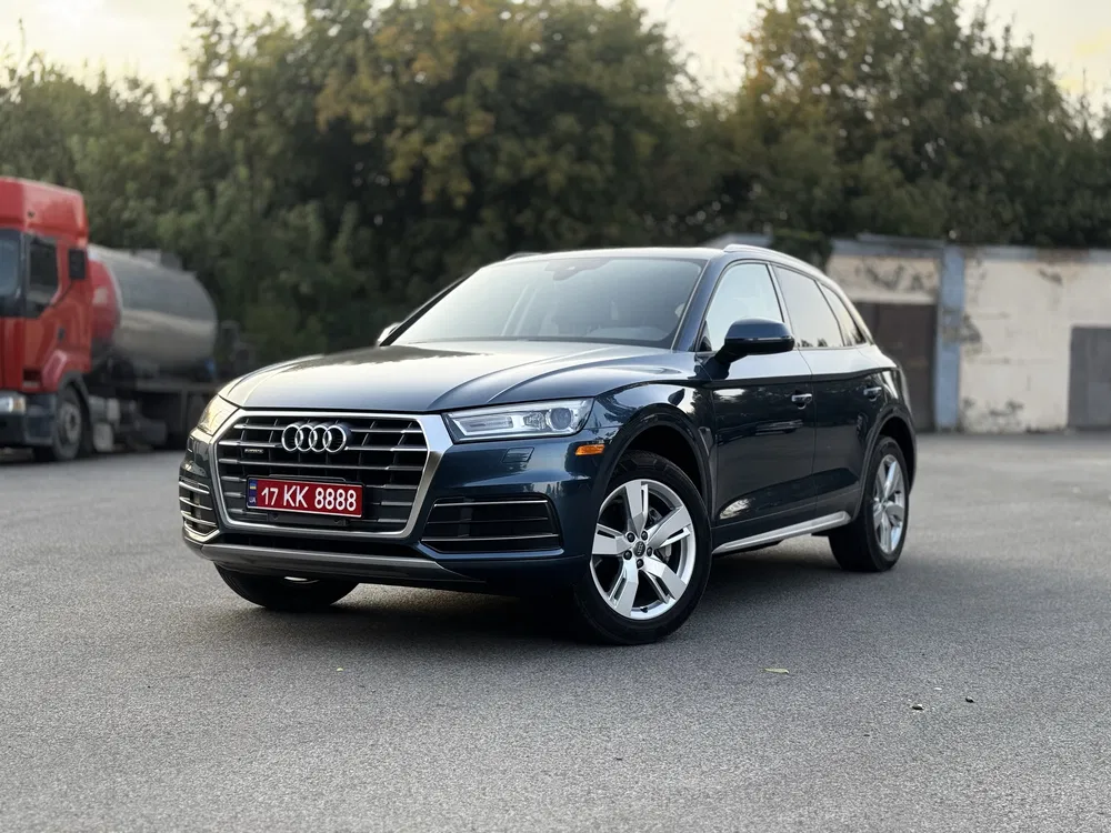 Фото 2018 Audi Q5