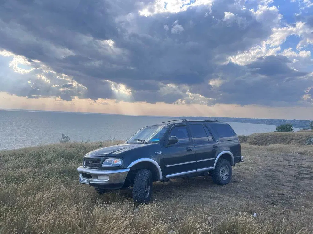 Фото 1998 Ford Expedition
