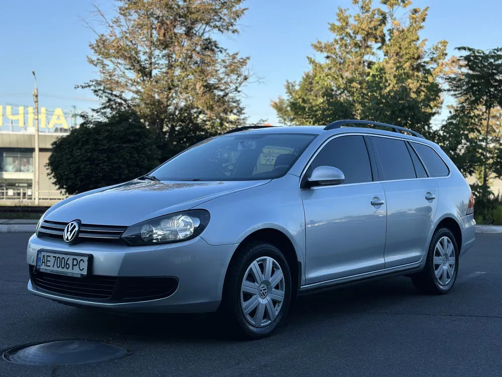 Фото 2012 Volkswagen Golf