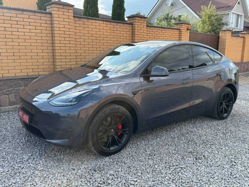 Фото 2023 Tesla Інша