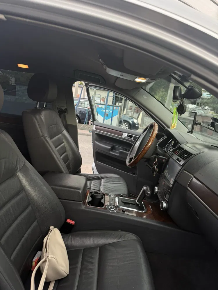 Фото 2007 Volkswagen Touareg