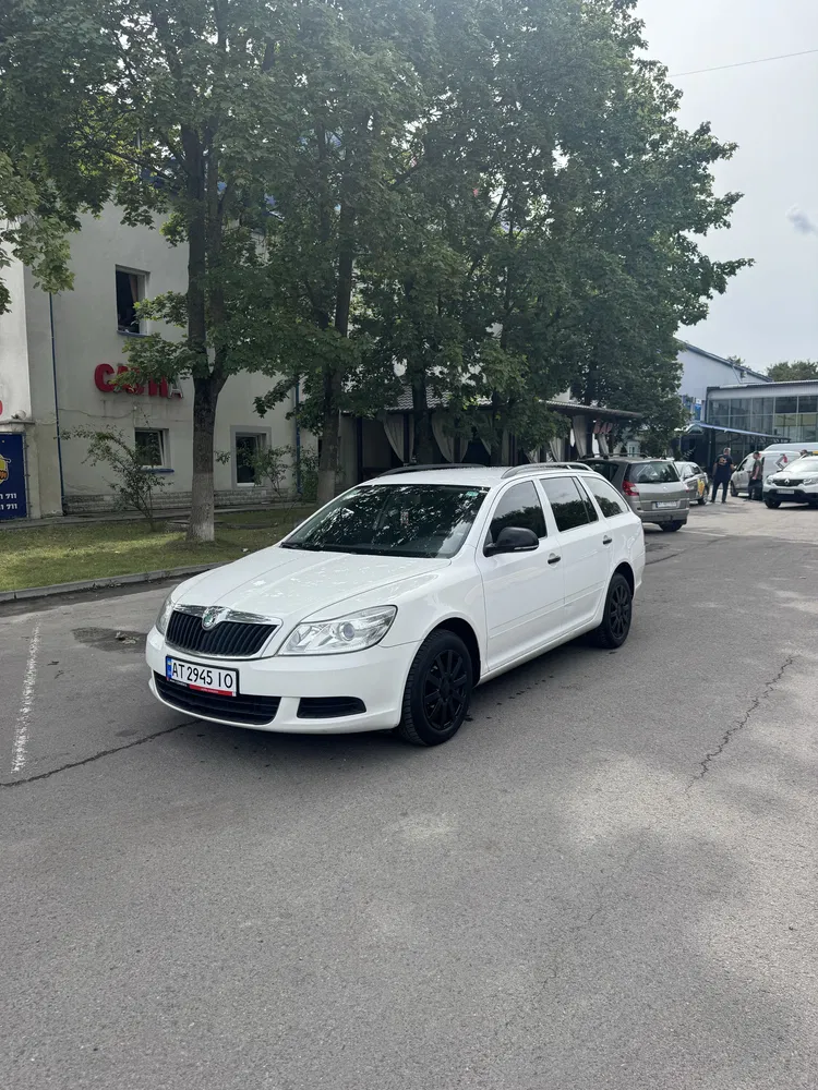 Фото 2013 Skoda Octavia